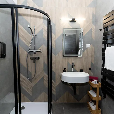 Szauter Aparthomes A * Győr