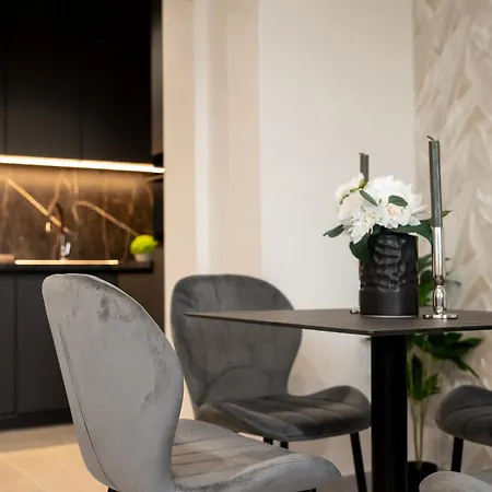 Szauter Aparthomes A Γκιόρ